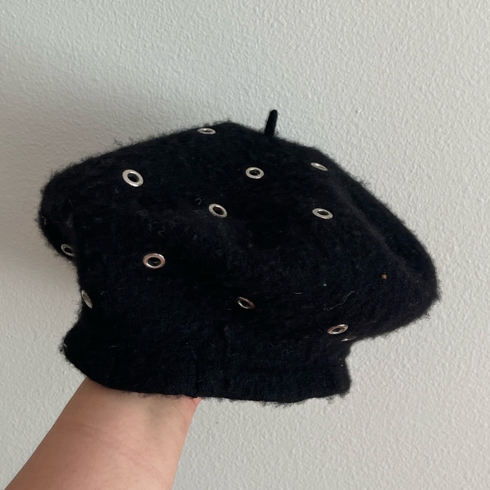 Jones New York Wool Black Beret with Silver Eyelets